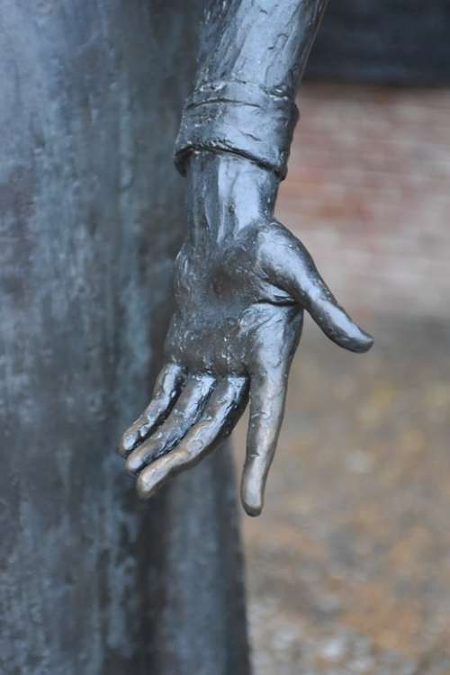 Hand Statue Aid Love Help Mercy
