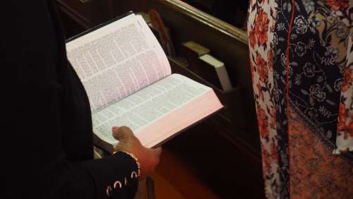 Jesus Has Risen Bible Church Reading Christia