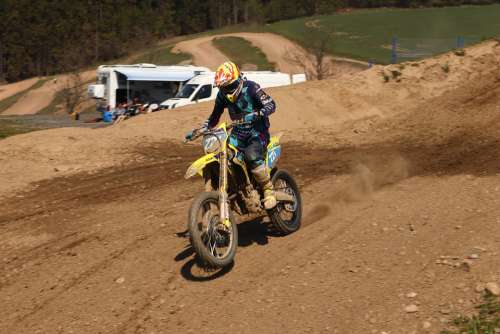 Motocross 125Ccm While Dirtbike Training Speed