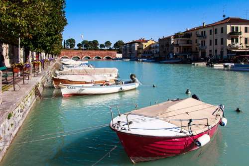 Peschiera Del Garda Garda Boat Italy Port