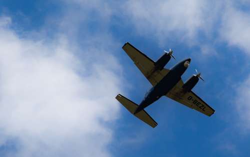 Piper Pa-31 Navajo Plane Silhouette Flying Plane