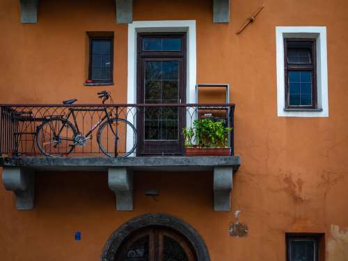 Balcony Hauswand Bike Facade Tyrol Innsbruck