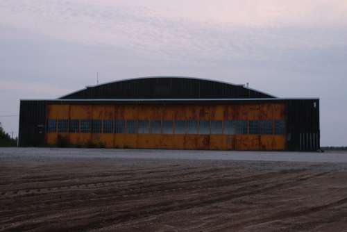 Hangar Airport Urbex Aviation Track Canada