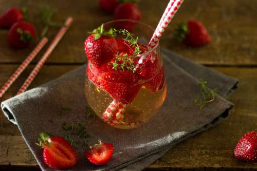 Strawberry Gin Drink