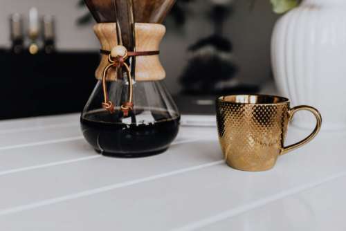Chemex Coffee Maker with Gold Cup