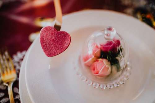 Table Decorations & Flowers for Valentine