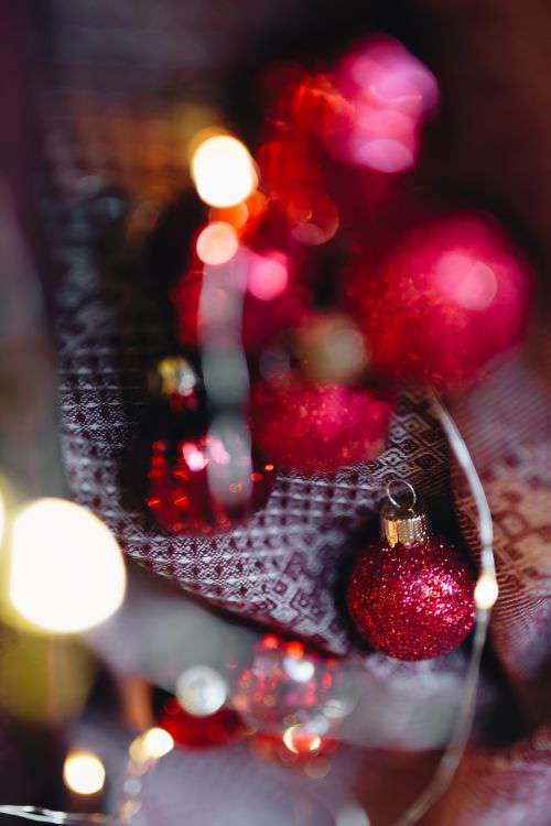 Burgundy Christmas Decorations