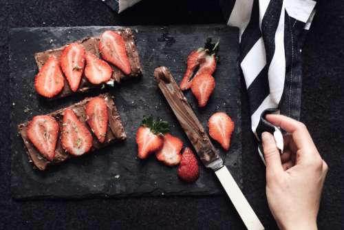 Sliced Strawberry Chocolate Free Photo