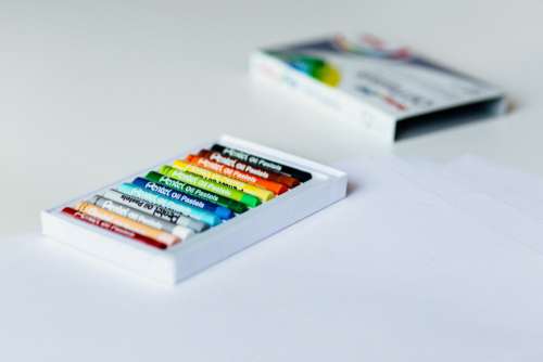 Color Crayons Free Photo