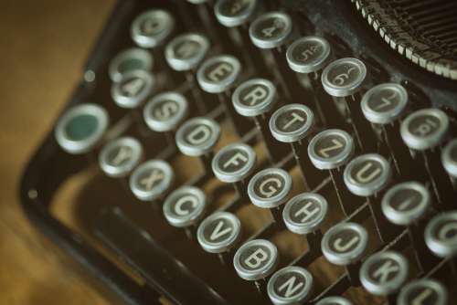 Closeup Vintage Typewriter Free Photo