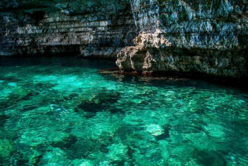 Clear Water Cliff Free Photo