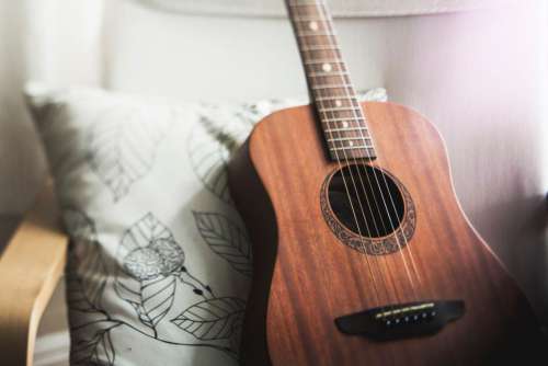 Acoustic Guitar Free Photo