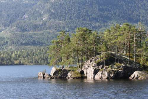 Lake Island Norway
