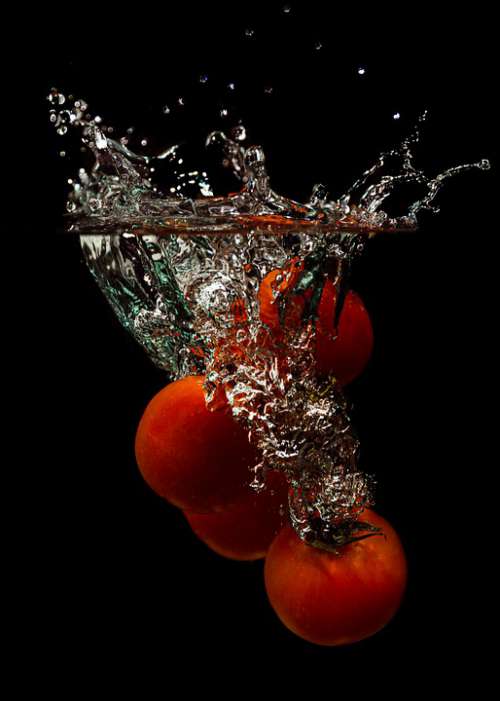 Tomatoes Splash Water Drip High Speed Macro