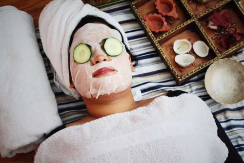 Face sheet mask and relaxation spa 