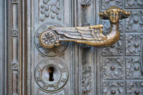 lock door ornate close up keyhole