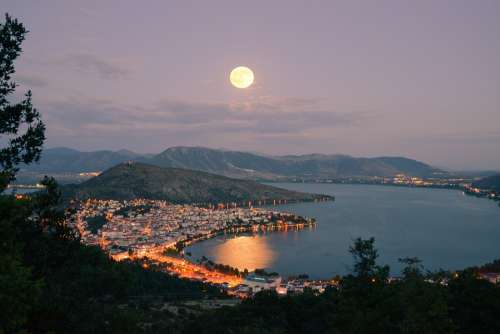 Lake Moon Kastoria Water Sky Landscape Moonlight