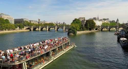 Seine Paris Boats Fly River New Bridge Water