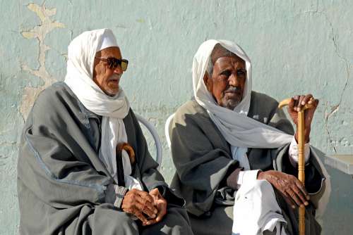 Tunisia Bedouin Men Friendship Age Rest View