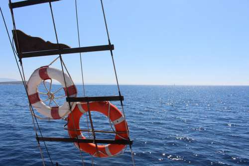 Ocean Lifesaver Sea Horizon Water Ship Holiday