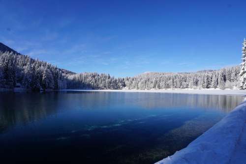 Winter Lake Snow Mountains Lago Di Fusine