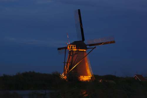 windmills mills evening lighting windmill