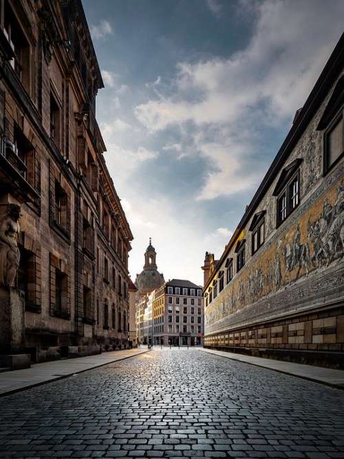 Dresden Princes Architecture Landmark Frauenkirche