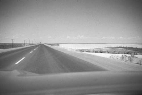 emtpy highway road monochrome horizon