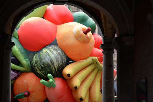 Lille Fruit Arts Food Design Colors