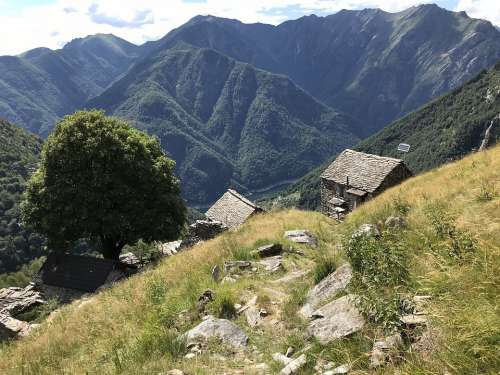 Experience And The Lake Of Vogorno Alpine Route Alps