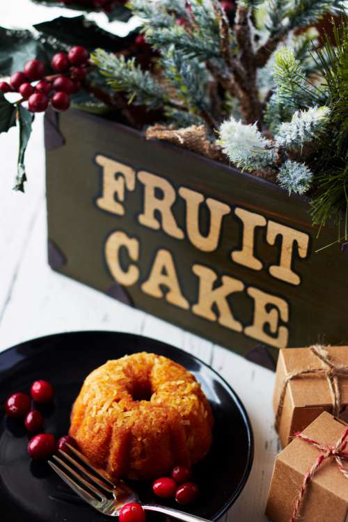 fruit cake christmas bakery berry
