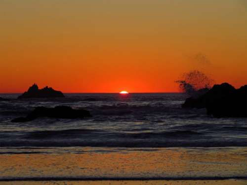 Warm Ocean Sunset Free Photo