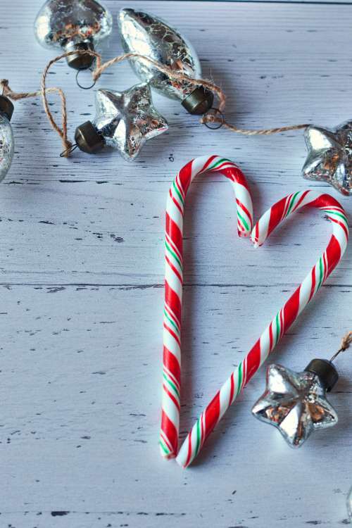 candy canes christmas heart pair