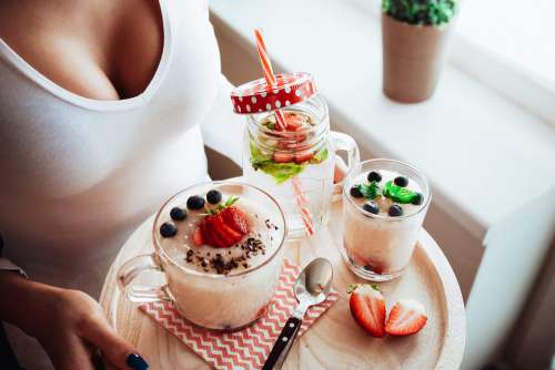 Morning Breakfast Tapioca with Fruits Free Photo