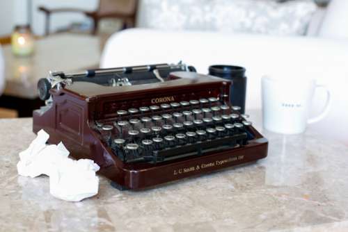 typewriter table vintage desk mug