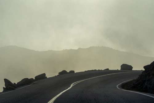 Misty Mountain Road Free Photo