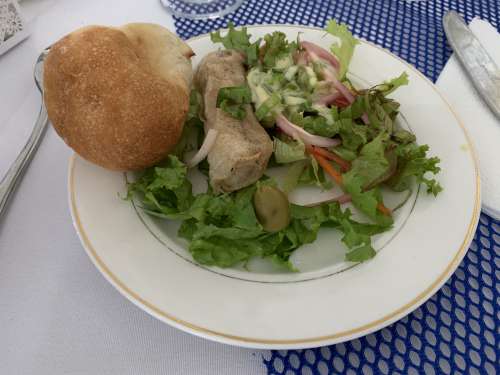 food, delicious, lettuces, meat, bread, meal, onion, tomato, dinner, dish, diet, lunch, hors d\\\'oeuvre