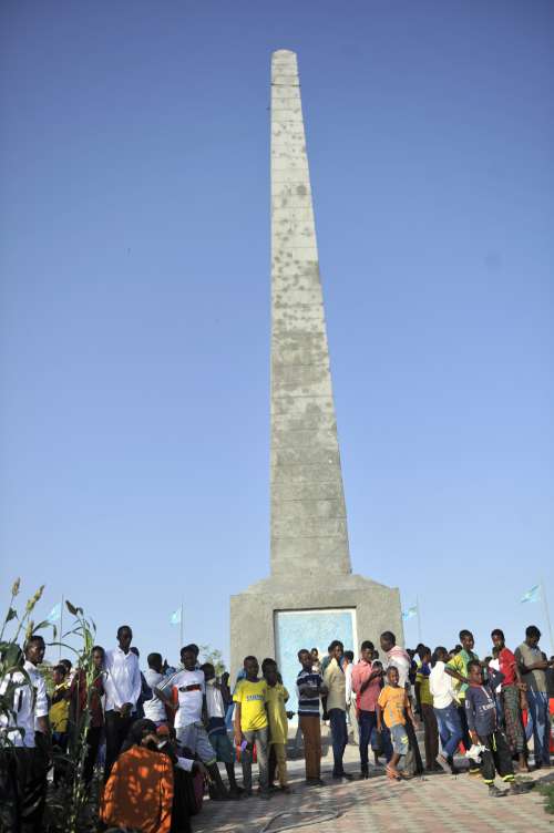 monument, tower, people, crowd, public place