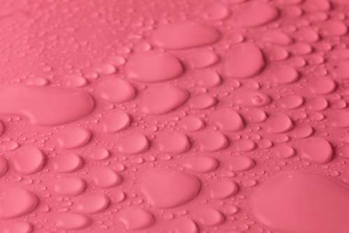 Backgrounds of coloured drops