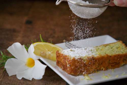 slice cake loaf lemon sugar