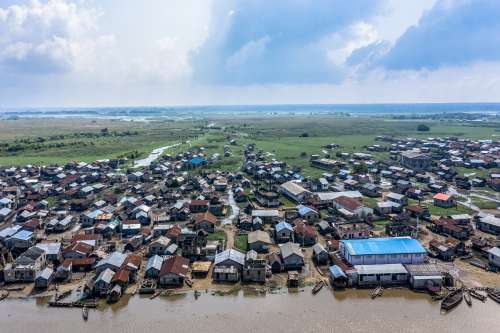 panoramic view, lakeside town, houses, buildings, construction, landscape, sky view, ecotourism, roofing, city, lake