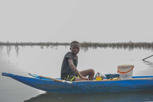 canoe, boat, travel, oar, kayak, rowboat, people, paddle, lake, river, young boy, transport, look, facial expression