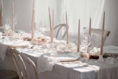 Pink Wedding Table Setting With Crystals Photo