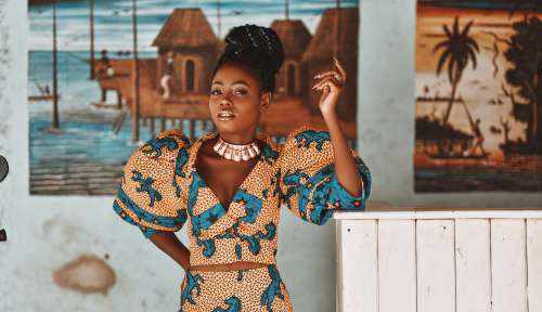 woman, people, facial expression, standing, beauty, pretty girl, nice, style, fashion, mannequin, model, pose, posture, elegant, makeup, manicure, aesthetic, gestural, wax, fabrics, african prints