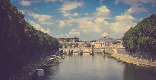 City View Of Rome With River