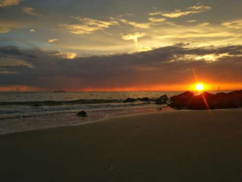 Scenic view of Ocean Sunrise