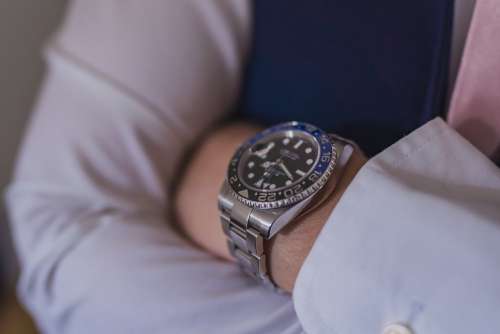 A Close Up Of Luxury Watch Photo