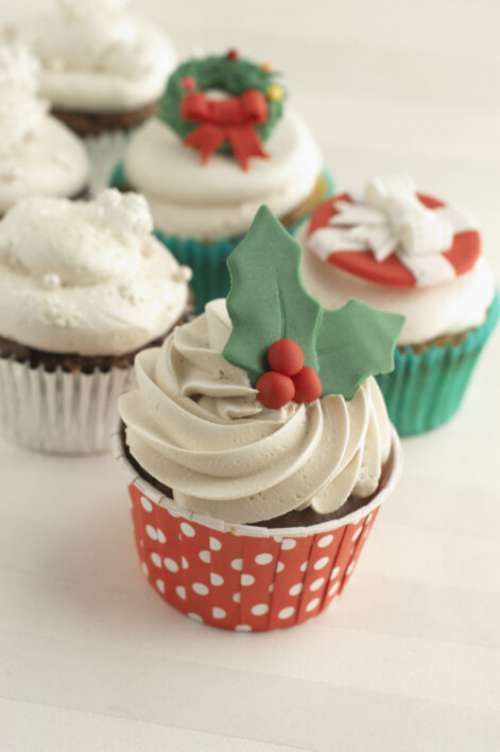 Holiday Cupcakes Dessert Free Photo
