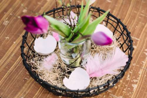 Easter table decoration with egg shells