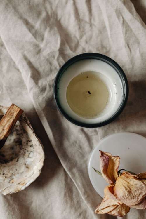 Candle - palo santo - linen fabric